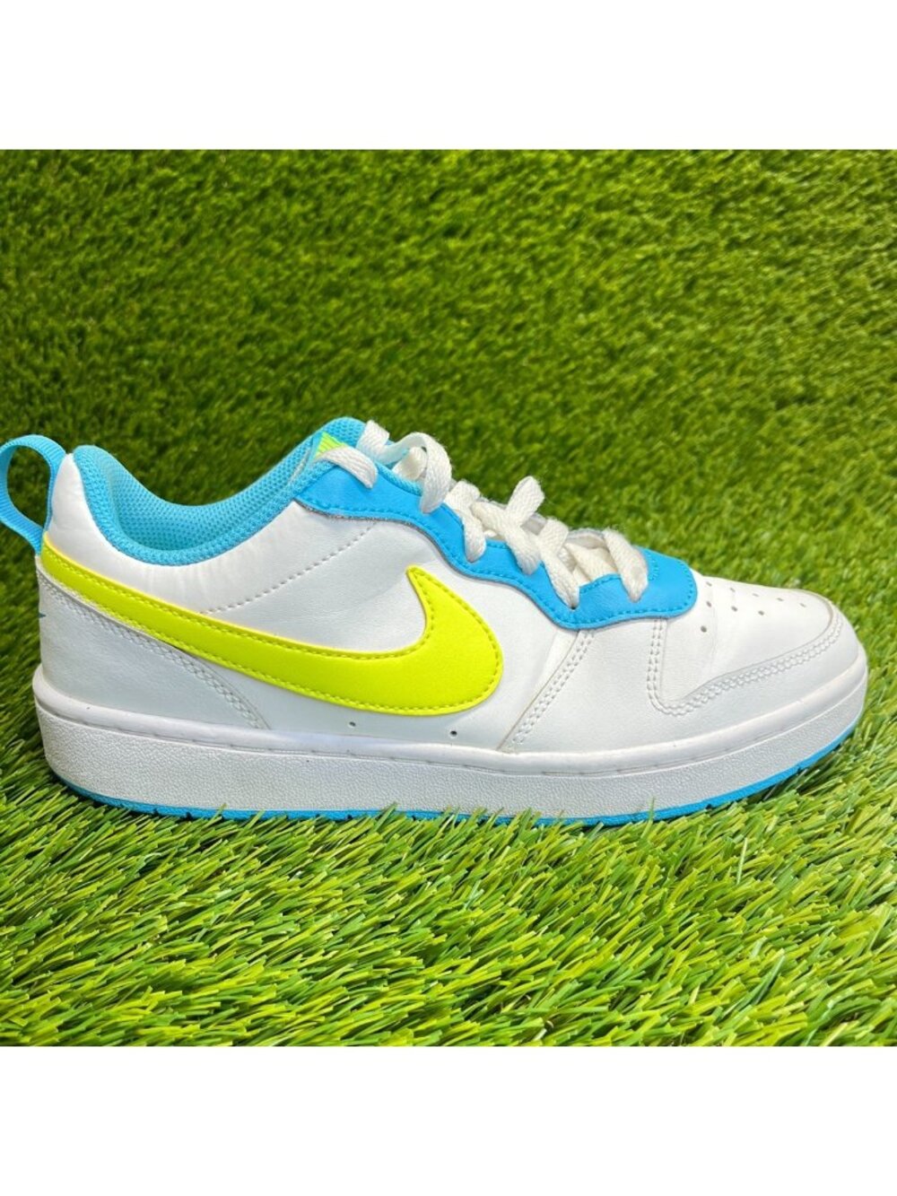 Nike Court Borough Low 2 Boys Size 6.5Y White Blue Neon Casual Shoes Sneakers